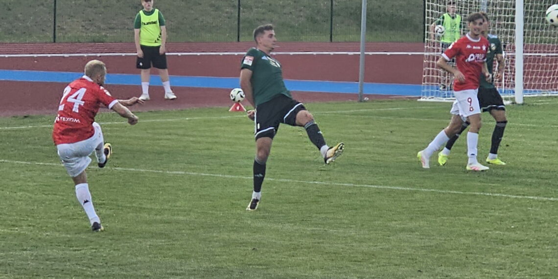 Sparingowa porażka starachowickiego trzecioligowca