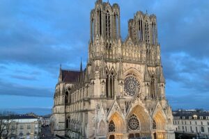 Muzyczne podróże przez świat. Katedra Notre Dame w Reims / Fot. Wikipedia