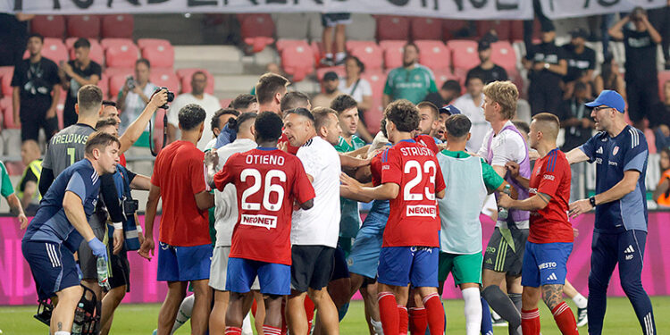 IPN: transparent kibiców Maccabi Hajfa - godzi w pamięć o ofiarach II wojny światowej