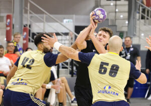 16.08.2025. Opole. Turniej z okazji 80-lecia Corotop Gwardii Opole: Industria Kielce - Corotop Gwardia Opole / Fot. PAP/Krzysztof Świderski