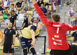 16.08.2025. Opole. Turniej z okazji 80-lecia Corotop Gwardii Opole: Industria Kielce - Corotop Gwardia Opole / Fot. PAP/Krzysztof Świderski
