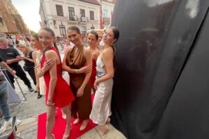03.08.2025. Sandomierz. Nadwiślański Fashion Week / Fot. Grażyna Szlęzak - Radio Kielce