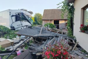 11.08.2025. Młynek. Wypadek / źródło: PSP Starachowice