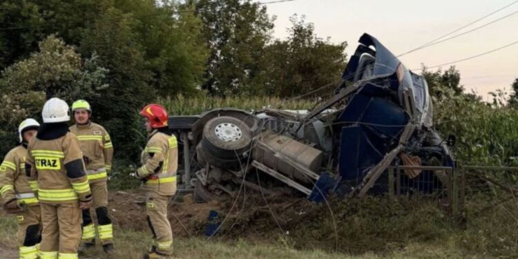 21.08.2025. Maruszów w powiecie opatowskim. Wypadek / Fot. Na Drodze Świętokrzyskie - Facebook