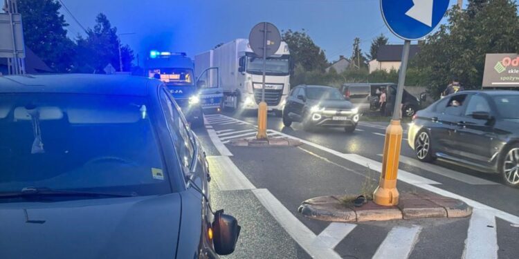 26.08.2025. Radlin. Droga krajowa nr 74. Wypadek / Fot. policja