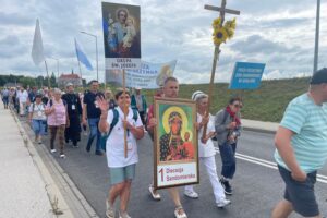 04.08.2025. Sandomierz. Pielgrzymka na Jasną Górę / Fot. Grażyna Szlęzak - Radio Kielce