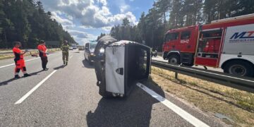 22.08.2025. Suchedniów. Zdarzenie drogowe / Fot. asp. Konrad Kosiarski