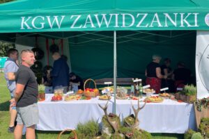 03.08.2025. Dwikozy. Konkurs kulinarny pn. „Bitwa regionów" / Fot. Grażyna Szlęzak - Radio Kielce