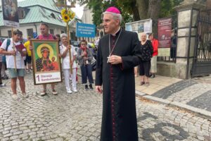 04.08.2025. Sandomierz. Pielgrzymka na Jasną Górę / Fot. Grażyna Szlęzak - Radio Kielce