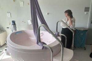 01.08.2025. Kielce. Wojewódzki Szpital Zespolony. Spotkanie z cyklu „Dzień z położną” / Fot. Iwona Murawska-Bujnowicz - Radio Kielce