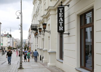 Teatr Żeromskiego stawia na współczesną polską dramaturgię - Radio Kielce Teatr Żeromskiego stawia na współczesną polską dramaturgię
