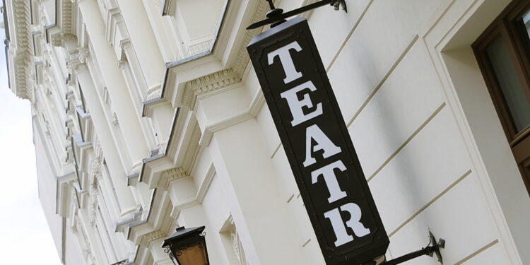 Spokojnie, to tyko awaria, czyli Teatr Żeromskiego zaczyna nowy sezon artystyczny