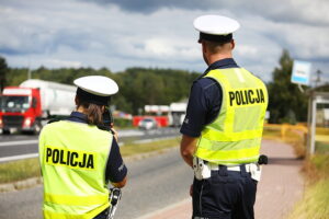 19.08.2025. Miedziana Góra. Szkolenie policjantów świętokrzyskiej drogówki z obsługi urządzeń radarowych / Fot. Wiktor Taszłow - Radio Kielce