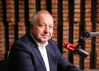 20.08.2025 Rozmowa Dnia. Na zdjęciu: Artur Łakomiec - prezydent Ostrowca Świętokrzyskiego / Fot. Wiktor Taszłow - Radio Kielce