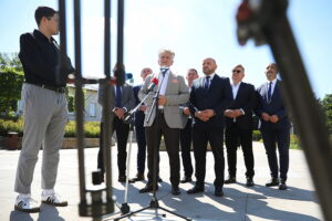 20.08.2025. Kielce. Konferencja PiS w sprawie KPO / Fot. Wiktor Taszłow - Radio Kielce