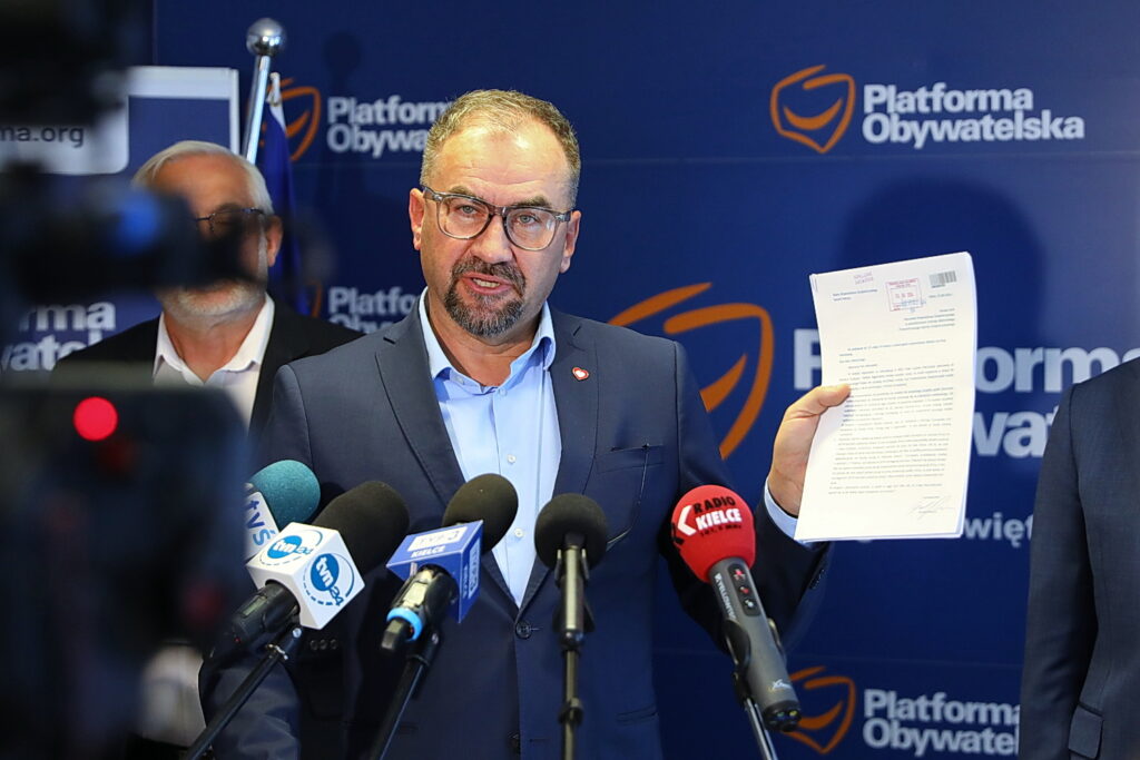Dotacji ciąg dalszy. Sprawa trafiła do prokuratury - Radio Kielce