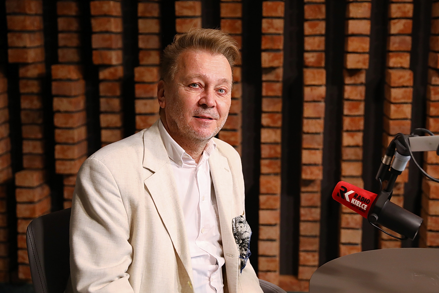 „Kubuś” świętuje jubileusz 70-lecia - Radio Kielce 25.08.2025. Rozmowa Dnia. Na zdjęciu: Piotr Bogusław Jędrzejczak - dyrektor Teatru Lalki i Aktora „Kubuś” / Fot. Wiktor Taszłow - Radio Kielce