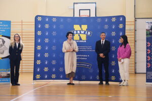 25.08.2025. Kielce. III Liceum Ogólnokształcące im. Cypriana Kamila Norwida. Wizyta uczniów z Chin / Fot. Wiktor Taszłow - Radio Kielce