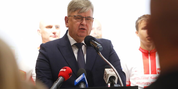 26.08.2025. Kielce. IPN. Konferencja na temat V Rajdu rowerowego z Kielc na Westerplatte oraz innych działań związanych z upamiętnieniem Westerplatczyków. Na zdjęciu: Tomasz Pleban, starosta kielecki / Fot. Wiktor Taszłow - Radio Kielce