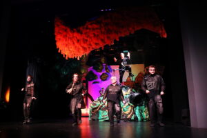 27.08.2025. Kielce. Teatr Lalki i Aktora „Kubuś”. Przedstawienie familijne "Szelmostwa Lisa Witalisa" / Fot. Wiktor Taszłow - Radio Kielce