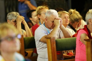 07.08.2025. Lisów. Piesza pielgrzymka na Jasną Górę / Fot. Wiktor Taszłow - Radio Kielce