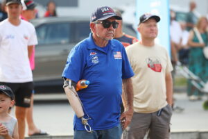 09.08.2025. Piekoszów. Ceremonia zakończenia mistrzostw świata FIM Enduro Vintage Trophy / Fot. Wiktor Taszłow - Radio Kielce