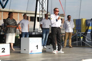 09.08.2025. Piekoszów. Ceremonia zakończenia mistrzostw świata FIM Enduro Vintage Trophy / Fot. Wiktor Taszłow - Radio Kielce