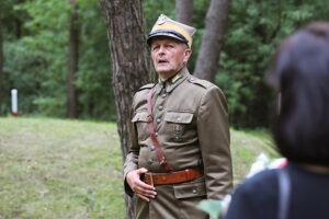 10.08.2025. Mzurowa gmina Sobków. Cmentarz wojskowy z czasów Pierwszej Wojny Swiatowej / Fot. Wiktor Taszłow - Radio Kielce