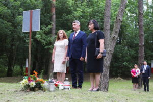 10.08.2025. Mzurowa gmina Sobków. Cmentarz wojskowy z czasów Pierwszej Wojny Swiatowej / Fot. Wiktor Taszłow - Radio Kielce