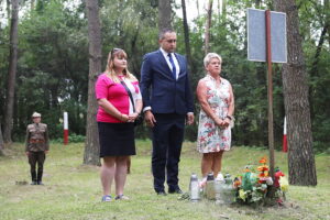10.08.2025. Mzurowa gmina Sobków. Cmentarz wojskowy z czasów Pierwszej Wojny Swiatowej / Fot. Wiktor Taszłow - Radio Kielce