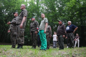 10.08.2025. Mzurowa gmina Sobków. Cmentarz wojskowy z czasów Pierwszej Wojny Swiatowej / Fot. Wiktor Taszłow - Radio Kielce