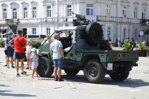 15.08.2025. Kielce. Obchody Święta Wojska Polskiego. Piknik wojskowy / Fot. Wiktor Taszłow - Radio Kielce