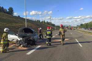 24.08.2025. Suchedniów. Wypadek / Fot. PSP Skarżysko-Kamienna