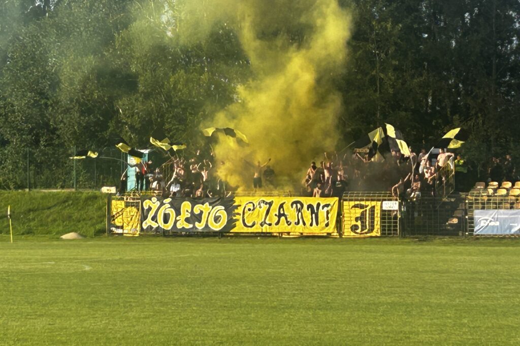 Na otwarcie ligi Czarni lepsi w Żółto-Czarnych derbach