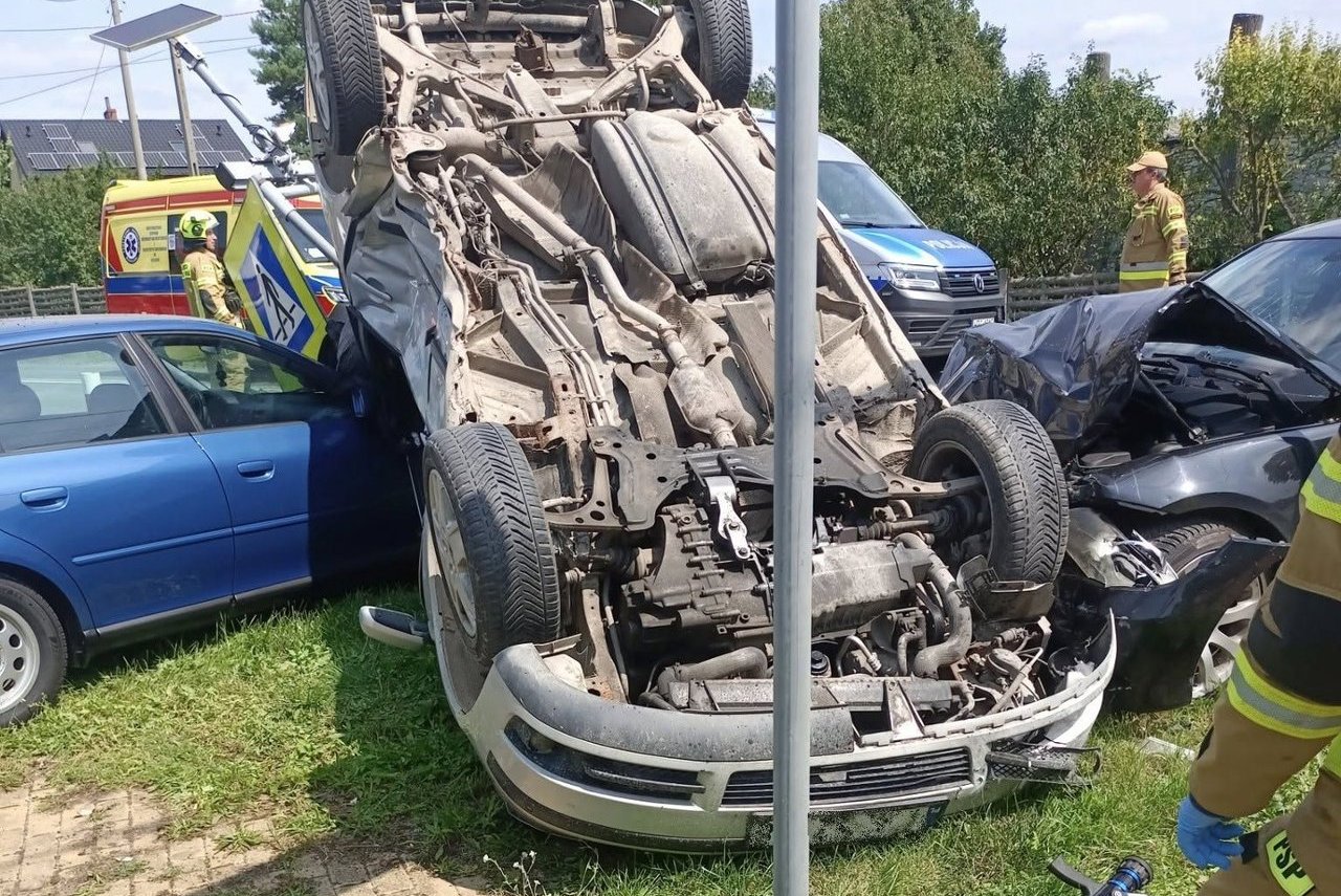 07.08.2025. Dębska Wola. Wypadek / Fot. Na Drodze Świętokrzyskie - Facebook