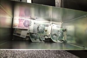 Nielegalna działalność hazardowa na terenie Skarżyska-Kamiennej / źródło: KPP w Skarżysku-Kamiennej