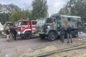 24.08.2025. Starachowice. Legenda STAR-a, czyli zlotu pojazdów zabytkowych / Fot. Anna Głąb - Radio Kielce