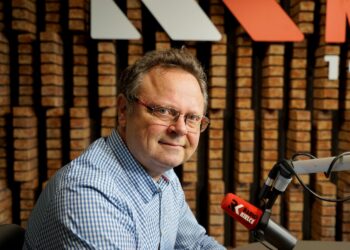 04.08.2025. Radio Kielce. Rozmowa Dnia. Na zdjęciu: Andrzej Szejna - poseł Nowej Lewicy / Fot. Piotr Kwaśniewski - Radio Kielce