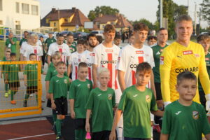 09.08.2025. Starachowice. Betclic III liga: Star - Cracovia II. Inauguracja nowego stadionu / Fot. Kamil Król - Radio Kielce