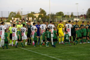 09.08.2025. Starachowice. Betclic III liga: Star - Cracovia II. Inauguracja nowego stadionu / Fot. Kamil Król - Radio Kielce