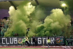 09.08.2025. Starachowice. Betclic III liga: Star - Cracovia II. Inauguracja nowego stadionu / Fot. Kamil Król - Radio Kielce