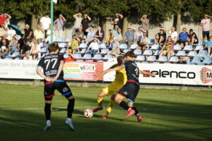 30.08.2025. Jędrzejów. Betclic 3. Liga: Naprzód Jędrzejów - Wisłoka Dębica / Fot. Kamil Król - Radio Kielce