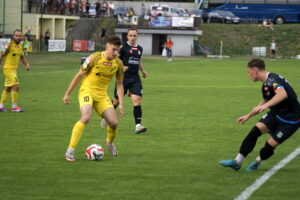30.08.2025. Jędrzejów. Betclic 3. Liga: Naprzód Jędrzejów - Wisłoka Dębica / Fot. Kamil Król - Radio Kielce