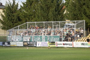 30.08.2025. Jędrzejów. Betclic 3. Liga: Naprzód Jędrzejów - Wisłoka Dębica / Fot. Kamil Król - Radio Kielce