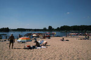 Plaża zamieni się w kino - Radio Kielce
