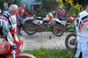 Piekoszów. Motocykle enduro vintage - Radio Kielce