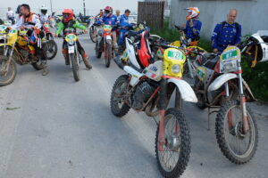 Piekoszów. Motocykle enduro vintage - Radio Kielce