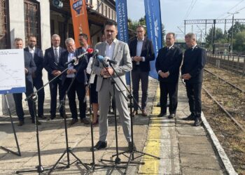 Szybciej i wygodniej pociągiem z Sandomierza