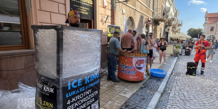 Ice King na sandomierskiej starówce