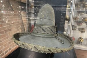 30.08.2025. Baranów Sandomierski. Wystawa „Militaria w dziejach świata" / Fot. Grażyna Szlęzak-Wójcik - Radio Kielce